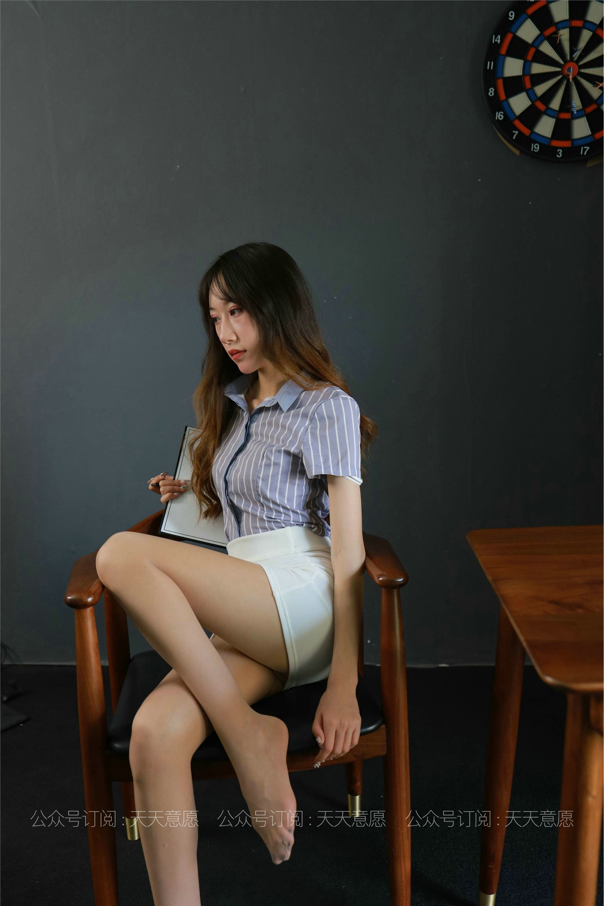 IESS异思趣向  2021.06.11 丝享家829：怡怡《长腿实习生》